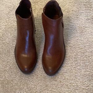 Womens brown booties